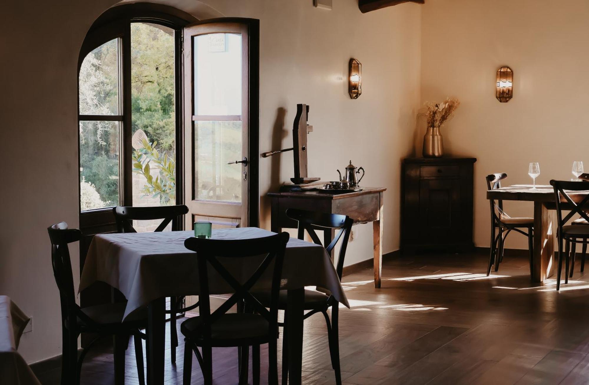 Poggio Paradiso & 4* Montefollonico