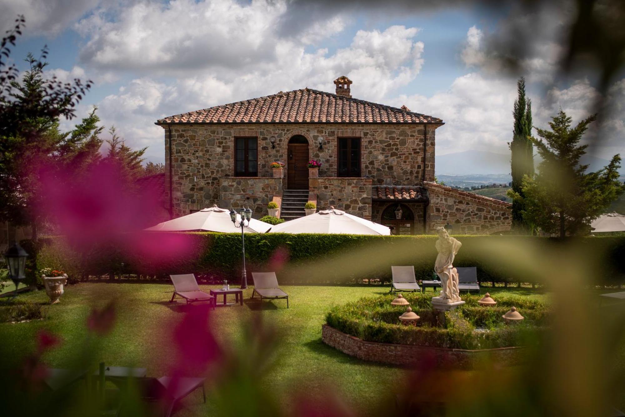 Poggio Paradiso & 4* Montefollonico